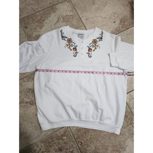 Vintage BonWorth Womens XL White Floral Embroidered Fleece Sweater Preppy Cozy - Picture 5 of 6